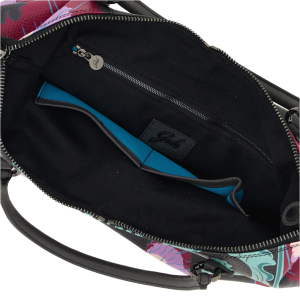 The THAMARA PLUS G012193T2 X3017 by Gabs is a shoulder shopping bag from the Los Roques line.