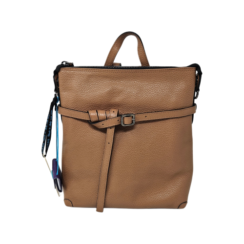 El modelo LOLITA S G007070T1 X2987 de Gabs es una mochila para mujer de la línea Valparaiso Bull Black