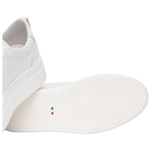 Die NeroGiardini E615311D Damen-Sneaker