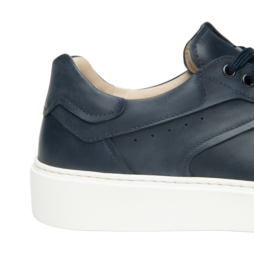 Las zapatillas de hombre NeroGiardini modelo E601150U