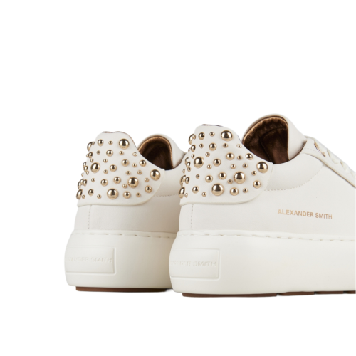 Soho Femme en cuir blanc avec talon clouté