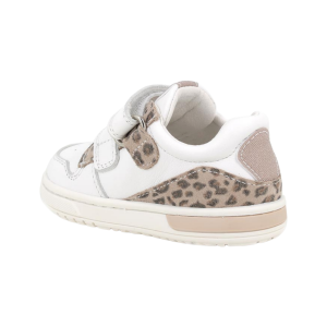 Las zapatillas para niña Primigi 1407111