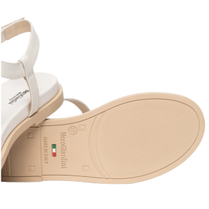 Scarpe sandali NeroGiardini donna E615931D