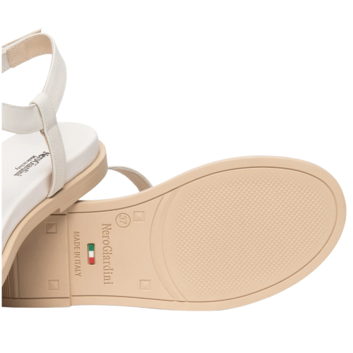 Scarpe sandali NeroGiardini donna E615931D