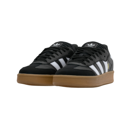 Die Adidas Samba XLG IE1379 sind Unisex-Sneaker