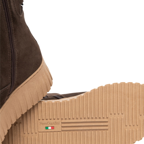 Bottines NeroGiardini Femme en Daim et Tissu Technique I618121D