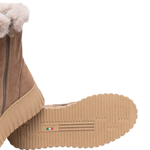 Stivaletti tronchetti NeroGiardini da donna in suede I617512D