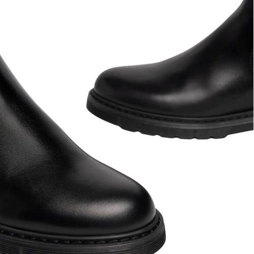 Damen-Chelsea-Boots aus Leder NeroGiardini I205990D