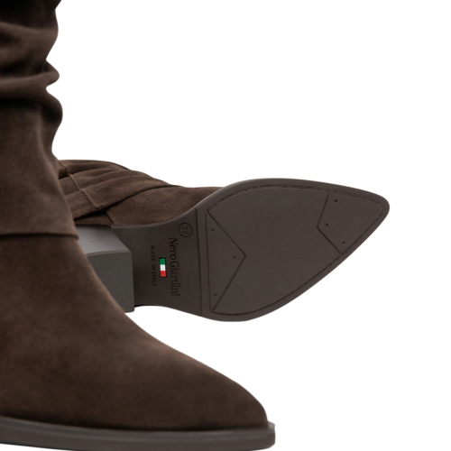 Botas western de mujer NeroGiardini de ante I617147D