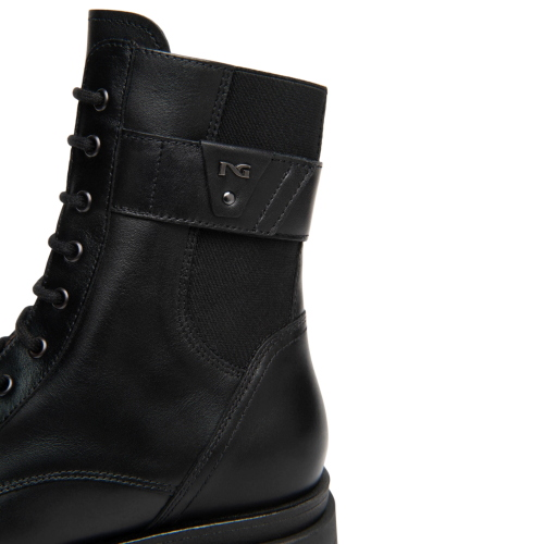 Damen-Combat-Boots NeroGiardini aus Leder I618070D